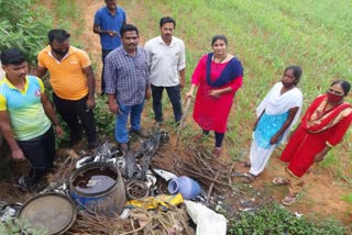 800 liter Illigal Liquor Seized In Thirukovilur