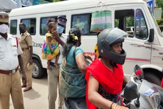 traffic police who rescued the child from the accident