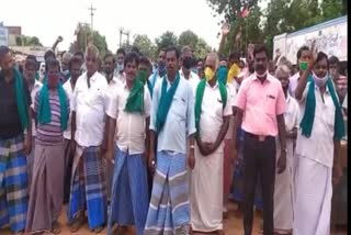 Cattle cart owners protest in Ariyalur!