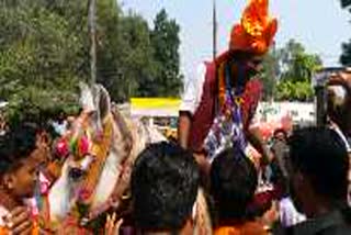 lgp candidate mahendra pradhan arrives on horseback to file nomination