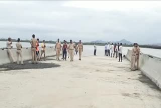 one person drowned in bay at bhayandar west