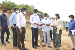 nizamabad collector narayanareddy inspection site for Special Food Processing Zone