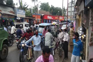 Traffic Jam in Jalpaiguri amid lockdown