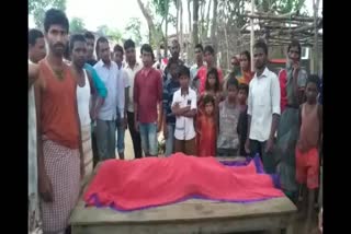 a young man died due to thundering in jamui