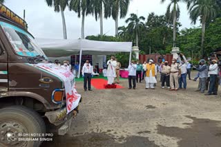 indian red cross society distributed relief material among poor 