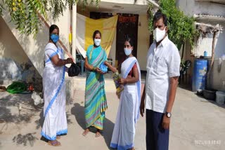 podichedu sarpanch distributed daily commodities to villagers at yadadri