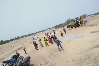 villagers protests at bikkeru vaagu