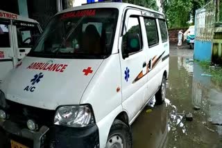liquor smuggling to Bihar by ambulance