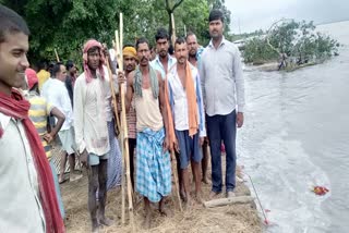 crop and house destroy due to flood water