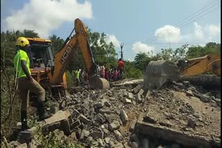 2 minors killed in building collapse in Tamil Nadu 