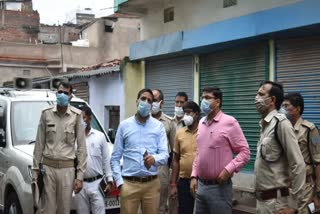 DC visits city containment zone in Ranchi