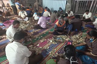 Hundi counting progress finished in thiruparangundram koil 