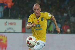 isl-helping-young-players-make-career-out-of-football-says-hume