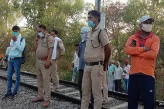 A man dies after being hit by train in sitapur