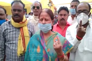 mayor sita sahu voted in second phase of election 2020