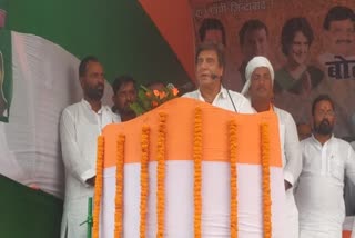 film actor raj babbar addresses election meeting 