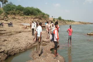 youth drowned in chambal river 