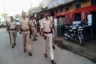 मांझी पुलिस ने किया फ्लैग मार्च