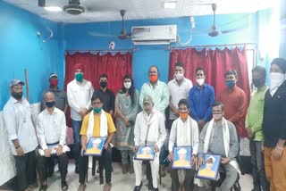 BJYM honored teachers on Teachers Day in jamshedpur