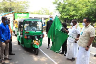 மின்சக்தியில் இயங்கும் மின்சார ஆட்டோக்களை புதுச்சேரி முதலமைச்சர் அறிமுகப்படுத்தினார்!