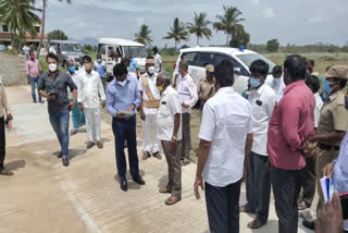 Collector K.s.Kandhasamy Inspected To Kariyamangalam Lake