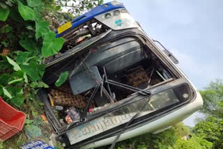 12 passengers injured after bus falling into ditch in bhagalpur