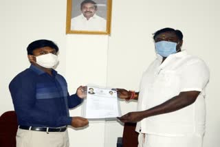 Salem MLA Sakthivel Gives Rs.25Lakhs To Corona Relief 