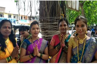 Vat Purnima celebrated in Mumbai