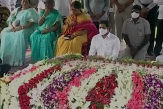 Andhra Chief Minister pays tribute to his father