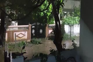 Rain before mansion in bhandara