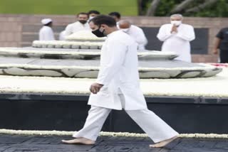 Rahul gandhi pay tributes to Rajiv Gandhi