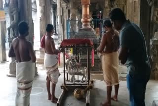 Nandi Pooja held without the permission of the devotees of Kasi Vishwanathar Temple