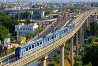 Metro rail service time extension