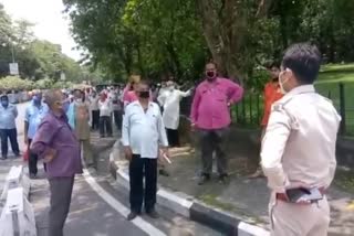 Conveyor driver protested against tata motors company in jamshedpur