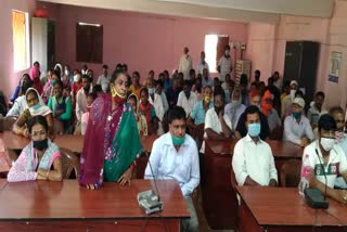 MLA Bandhu Tirkey meeting with PDS shopkeepers in bero block ranchi