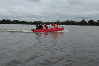 Boats Nanded district administration