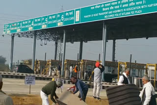 farmers-reached-toll-tax-in-kitlana-village-of-bhiwani