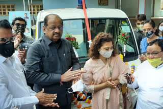 ambulance dedicate to manori and gorai villagers by mla sunil rane, mp gopal shetty