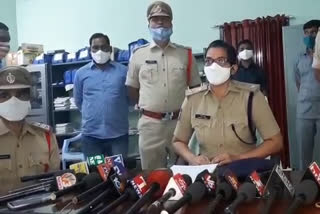 three persons arrest in jagtial acid attack case