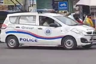Police officer suspend