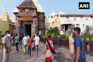 പുരി ജഗന്നാഥ ക്ഷേത്രം തുറന്നു  Jagannath temple in Puri reopens  Puri Jagannath temple  ഒഡിഷ  ഭുവനേശ്വര്‍  odisha  odisha latest news