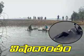 software employee dead body was found in laknavaram water