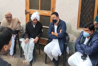 kaithal surjewala meet farmer family