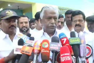 dmk mp kp munusamy criticized dmk kirama saba