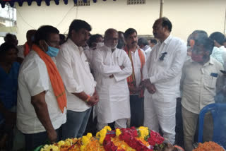 bjp supporters paid tribute to rama rao in vira at khammam district