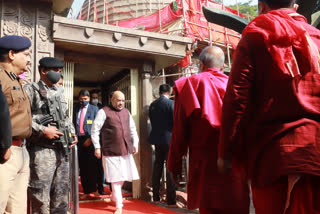 shah-offers-prayers-at-assams-kamakhya-temple