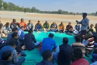 para teacher holds meeting at prabhat tara maidan in ranchi
