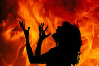 boyfriend of-women-who-burnt-herself-arrested-in-nagpur