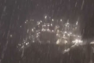 vaishno devi temple gets heavy snowfall today