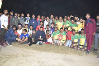 यंग एकेडमी विजयी, Young Academy wins in District Football League